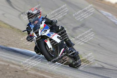 media/Nov-26-2023-TrackDaz (Sun) [[64ad8cfd8f]]/Mock Race/Outside Grapevine/